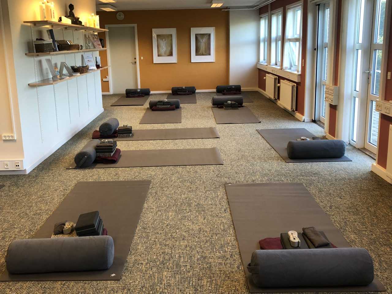 Lokalet til mindful yoga på hold hos Tanke-feltet